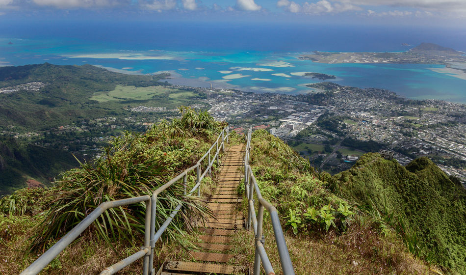 The Haiku Stairs, Stairway to Heaven, Oahu, Hawaii
