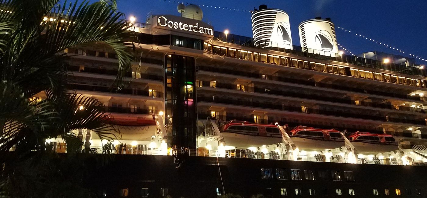 Holland America's MS Oosterdam, Just the Right Size TravelPulse