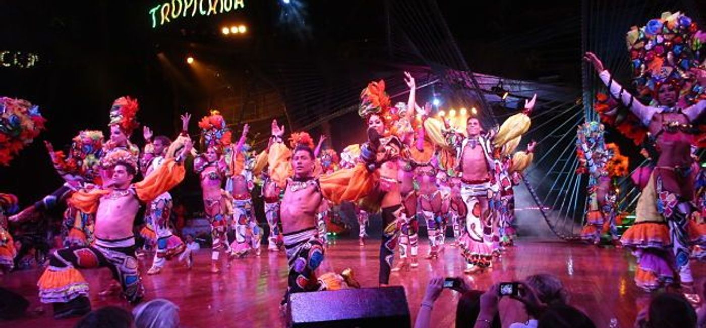 Image: PHOTO: A Cuba Samba performance. (photo by David Cogswell)