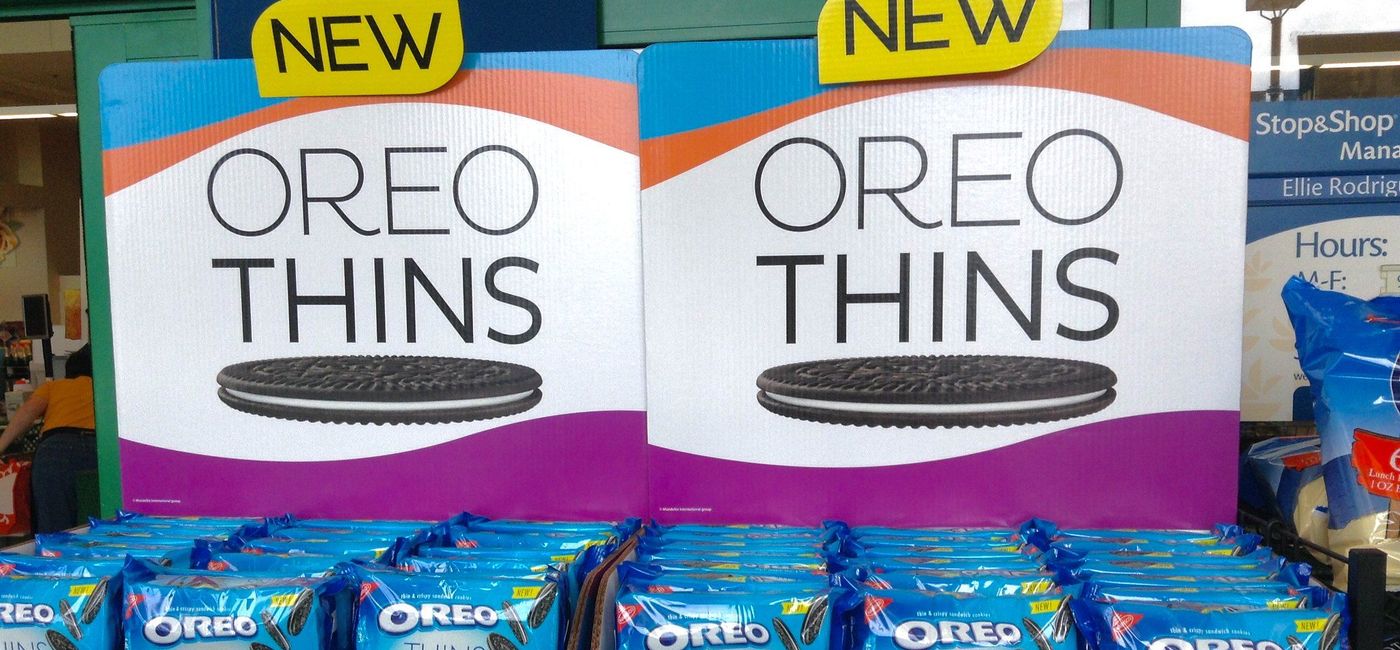 Image: PHOTO: Oreo Thins will now be served on United Airlines flights. (photo: Mike Mozart via Flickr) (Mike Mozart)