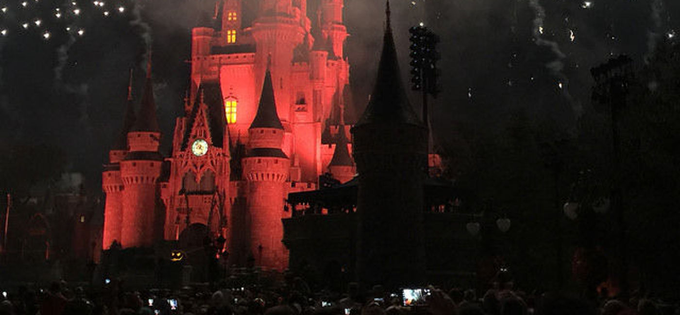 Image: PHOTO: Walt Disney World transforms for Mickey’s Not-So-Scary Halloween Party. (photo via Flickr/Joel) 