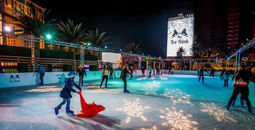 The Ice Rink, The Cosmopolitan, Las Vegas, The Boulevard Pool, rooftop, holidays, skating, rink