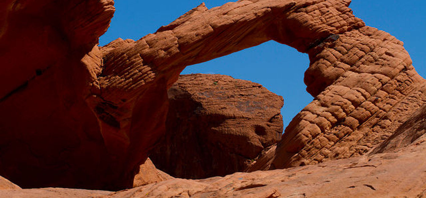 Image: PHOTO: Arch Rock in the Valley of Fire State Park, Nevada. (photo via Flickr/Stuart Seeger) 