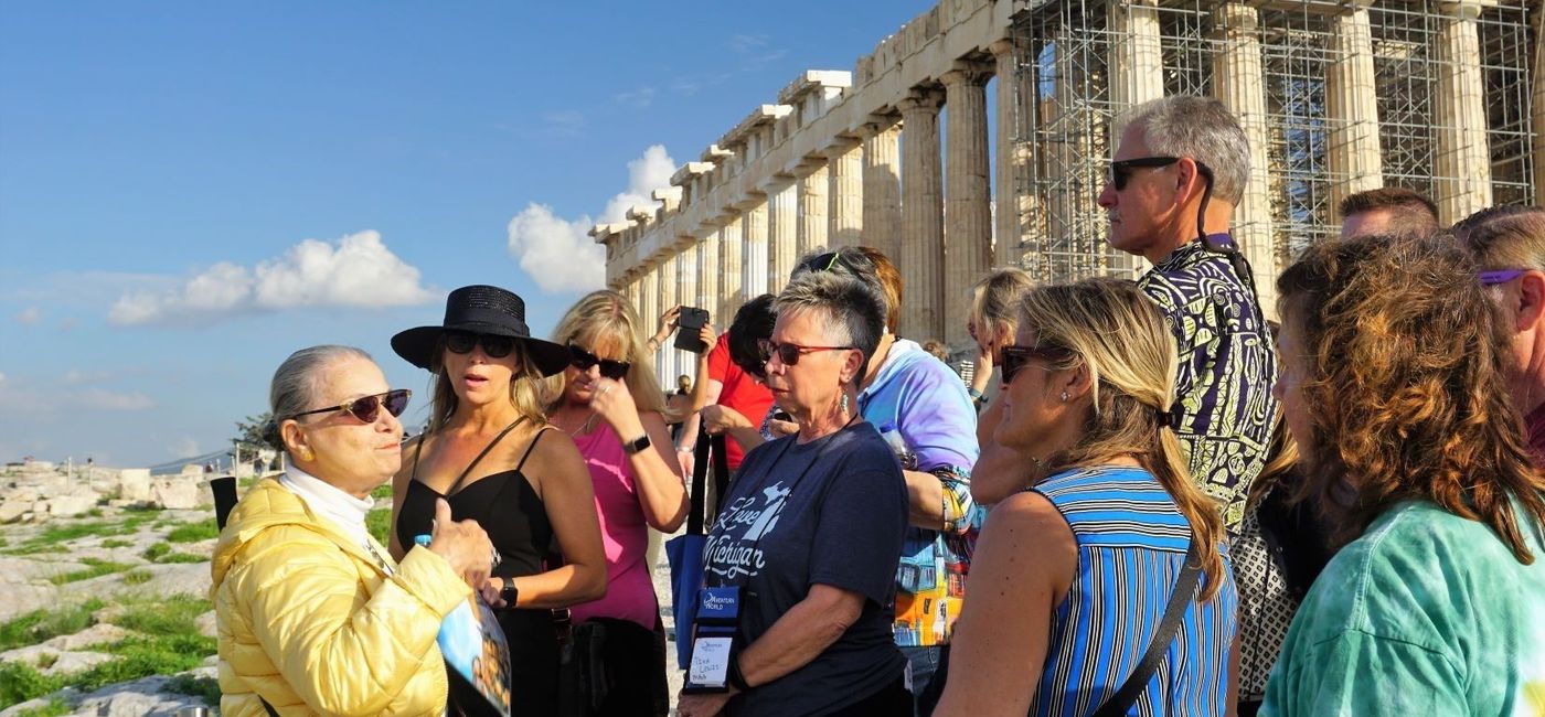 Image: Greece Group Travel with Aventura World. (photo via Aventura World)