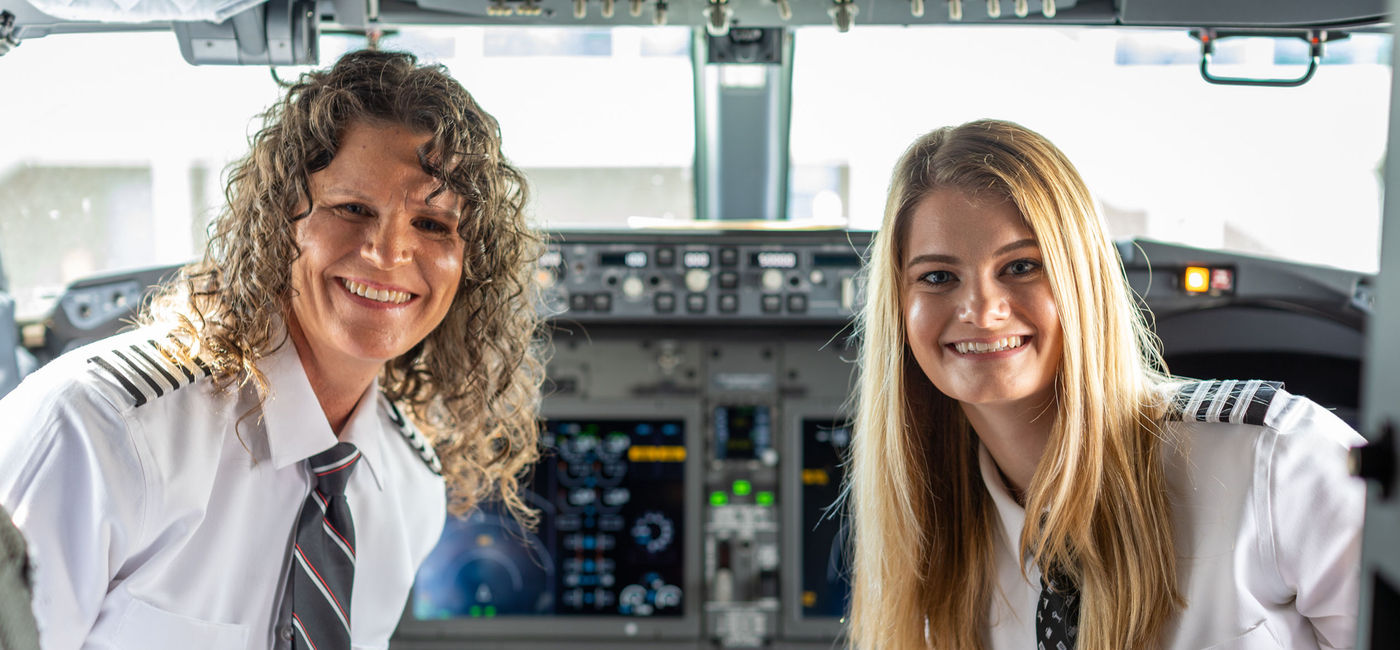 Image: Captain Holly Petitt and her daughter, First Officer Keely Petitt, before their first mother-daughter flight together. (photo via Southwest Airlines / Schelly Stone) ((photo via Southwest Airlines / Schelly Stone))