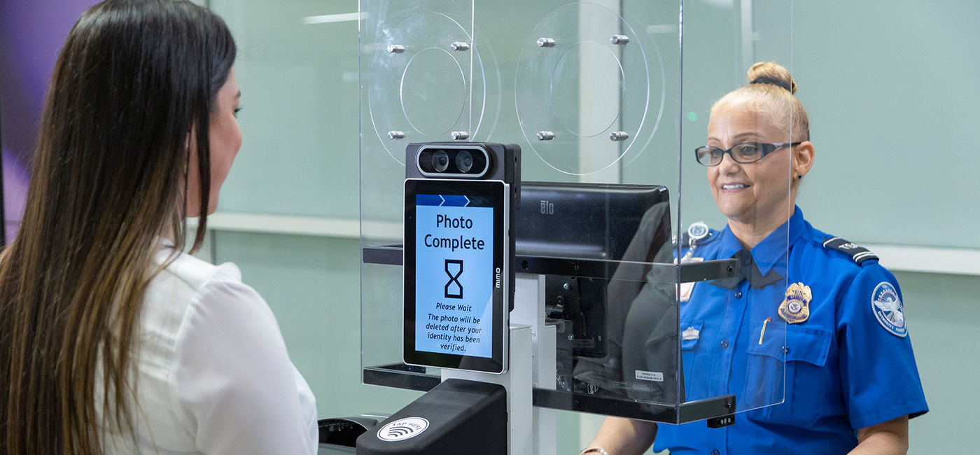 Image: American Airlines and Transportation Security Administration team up to test mobile ID program. (photo via American Airlines Media)
