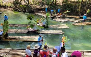 River rafting on Jamaica’s the Great River (Photo by Brian Major)