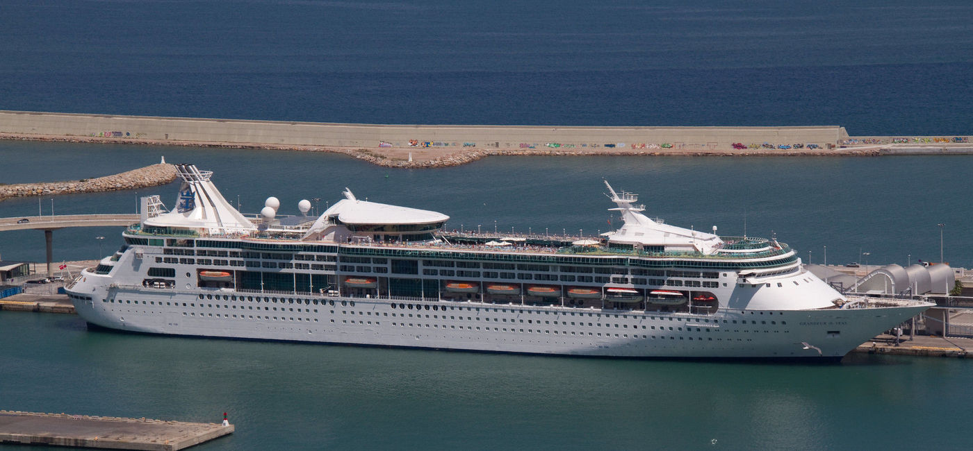 Image: PHOTO: Royal Caribbean's Grandeur of the Seas. (photo via Flickr/Tony Hisgett)