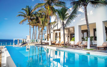 Sunscape Akumal Beach Resort & Spa.