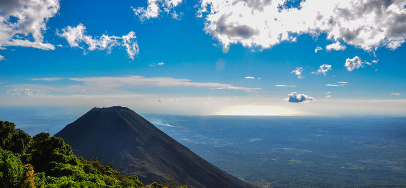 Image: PHOTO: Izalco Volcano, Cerro Verde National Park, El Salvador. (photo courtesy of Thinkstock) 