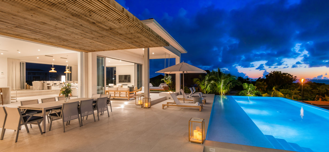 Image: Beach Enclave Turks and Caicos suites offer private infinity pools and beach access. (Courtesy of Beach Enclave Turks and Caicos)