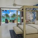 Carisia Luxury
