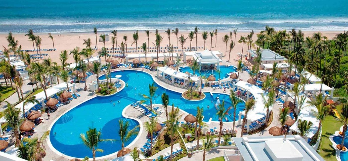 Image: PHOTO: Overlooking one of three pools at the Hotel Riu Emerald Bay in Mazatlán. (Photo courtesy of Riu Hotels and Resorts) (RIU Hotels and Resorts)