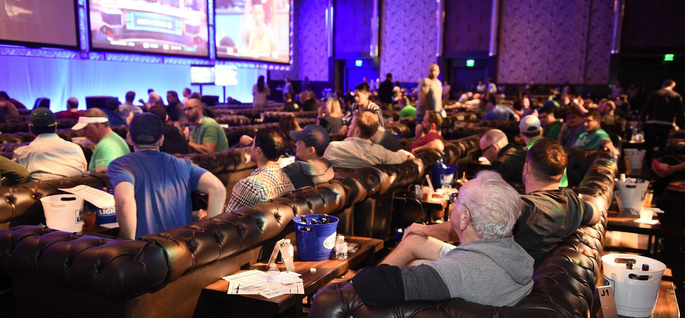 Image: The Cosmopolitan Las Vegas' college basketball viewing experience, Hoops & Hops. (photo via The Cosmopolitan of Las Vegas)