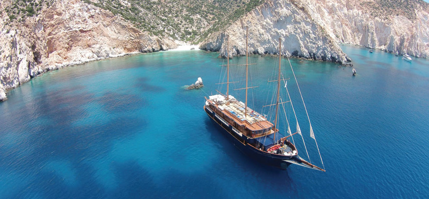 Image: The Galilelo in Greece (Intrepid Group)