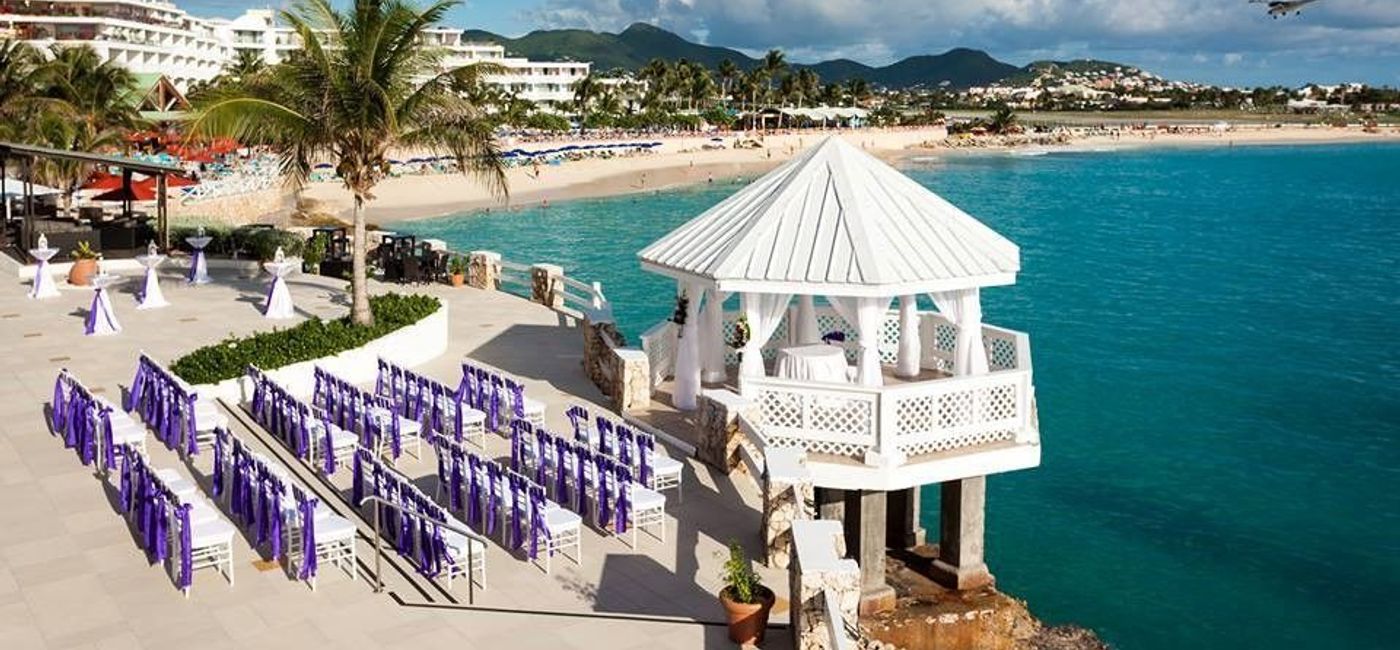 Image: PHOTO: A wedding setup at Sonesta St. Maarten (Photo courtesy of Sonesta St. Maarten Resorts) 