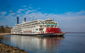 American Queen exterior