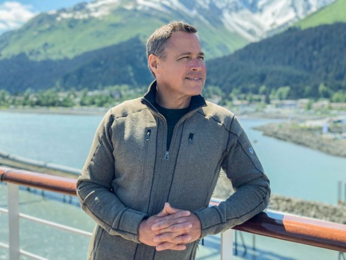 Jeff Corwin onboard a Princess Cruises ship in Alaska. Jeff Corwin, nature cruises in Alaska, specialty cruises in Alaska, Alaska cruises, Princess Cruises