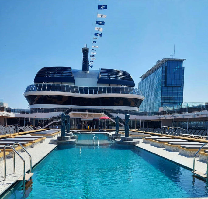 Atmosphere Pool onboard MSC Euribia Atmosphere Pool onboard MSC Euribia