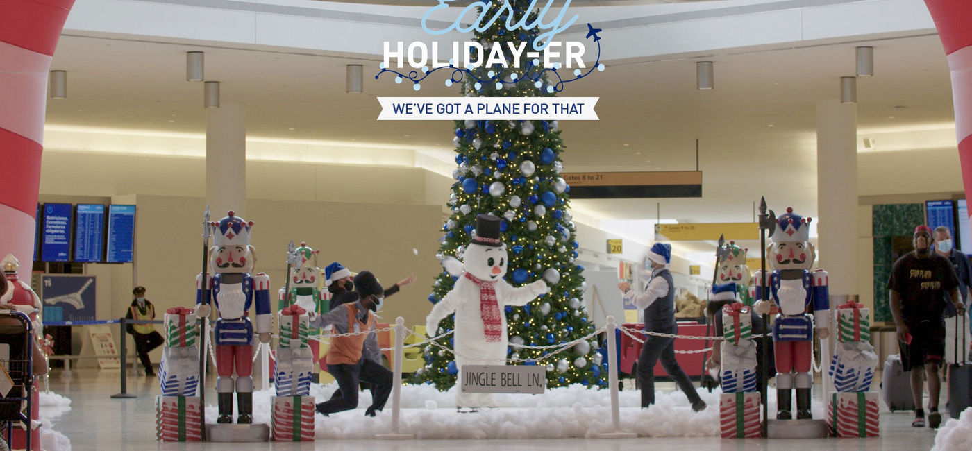 Image: PHOTO: Jetblue launches 'Be an Early Holiday-er' initiative. (photo courtesy of JetBlue)