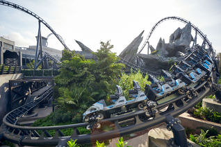 Jurassic World VelociCoaster.