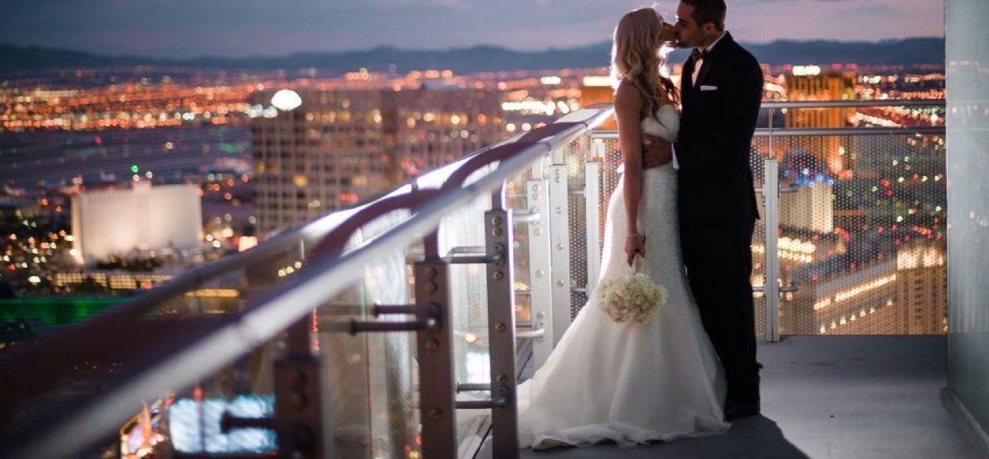 Image: PHOTO: A wedding couple at The Cosmopolitan of Las Vegas. (photo via The Cosmopolitan of Las Vegas) (Photo Credit: The Cosmopolitan Las Vegas)