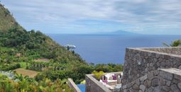 Overview of Coulibri Ridge property in Domininca