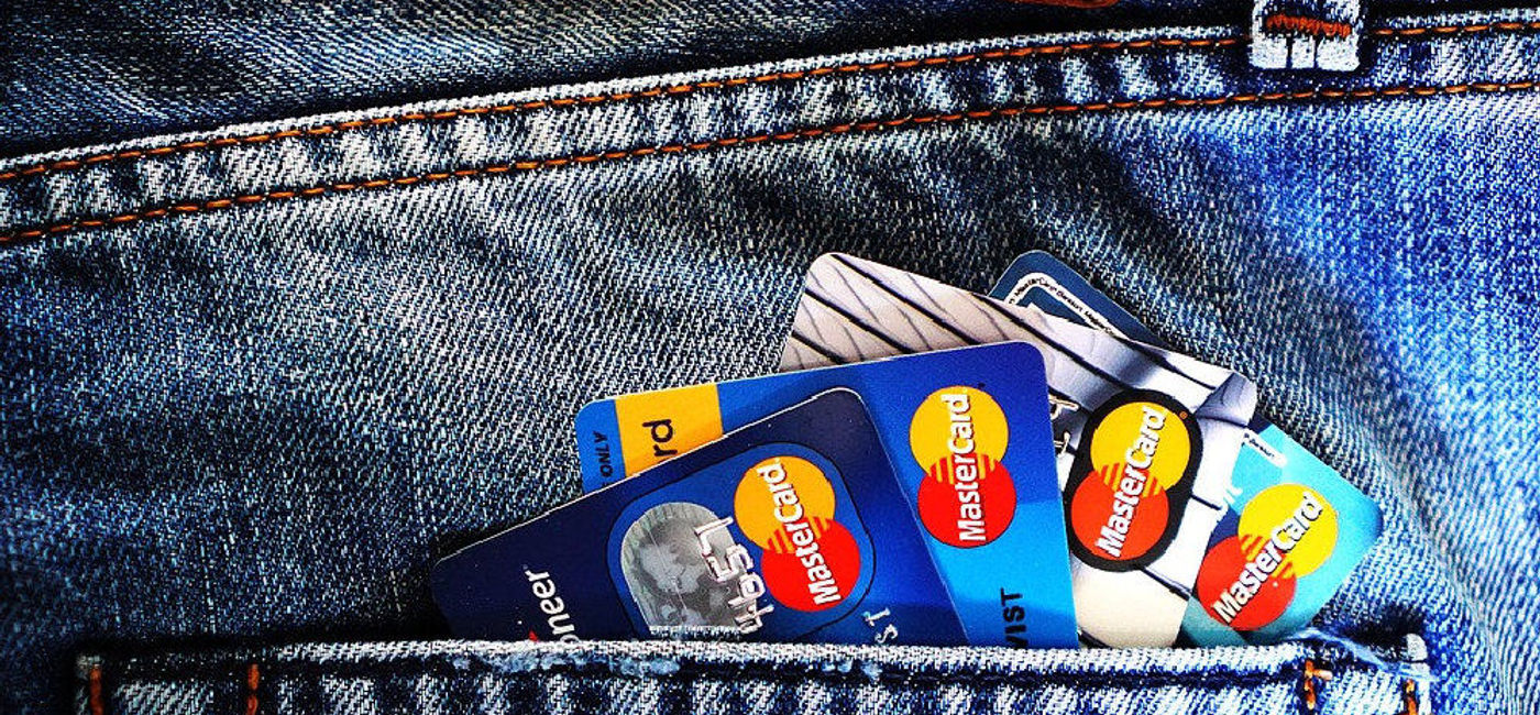 Image: PHOTO: Are rewards points worth it? (photo via Pixabay)