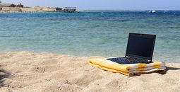 Work Vacation beach laptop