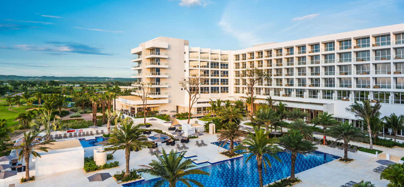 Image: Dreams Karibana Cartagena Beach & Golf Resort. (photo courtesy of Hyatt)
