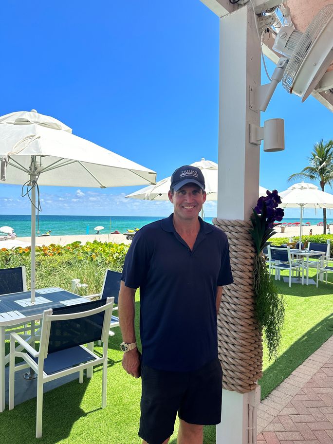Mika Shevit, Trump International Beach Resort