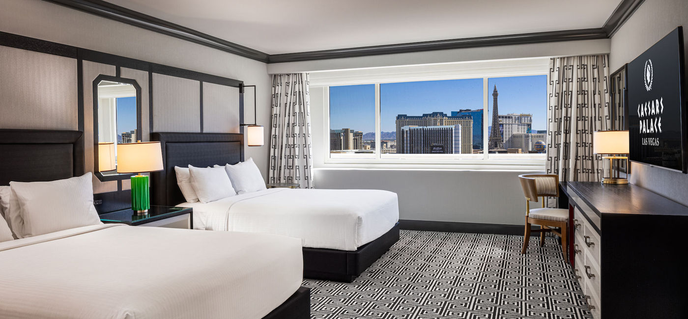 Image: Caesars Palace Colosseum Tower Premium Strip View Suite. (Photo Credit: Caesars Palace)