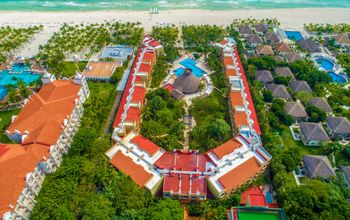 Viva Wyndham Resorts, Viva Wyndham Azteca