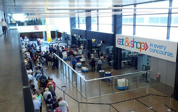 TSA checkpoint Sea-Tac Airport