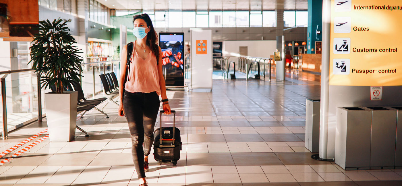 Image: El WTTC espera que, en 2022, los gobiernos simplifiquen las normas de los viajes para que sean más rápidos y eficientes. (Photo: via iStock/Getty Images E+/lechatnoir).