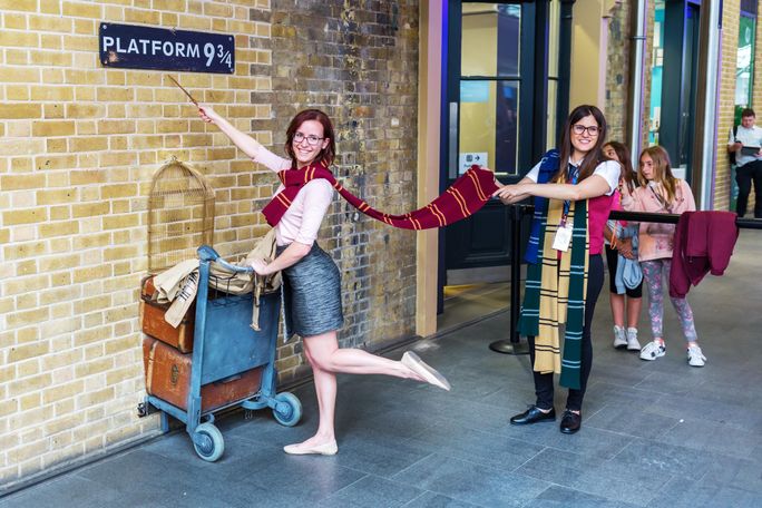 Harry Potter at Kings Cross station Harry Potter at Kings Cross station