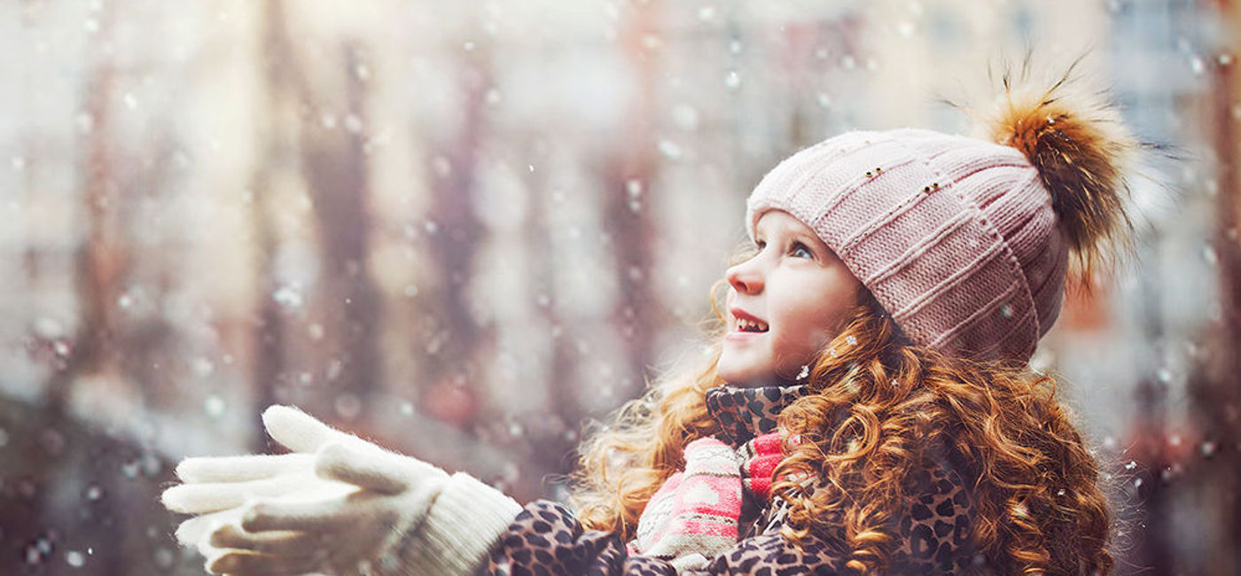 Image: San Diego and Los Angeles will be treated to snow days this winter thanks to a traveling winter wonderland park. (photo courtesy of Thinkstock)