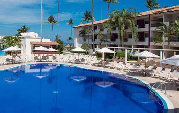 Crown Paradise Club Puerto Vallarta