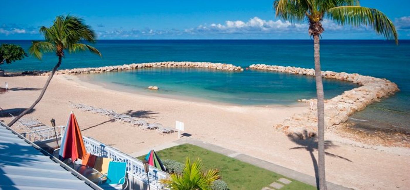 Image: PHOTO: The amazin’ Cayman Islands. (photo via Cayman Islands Department of Tourism) 