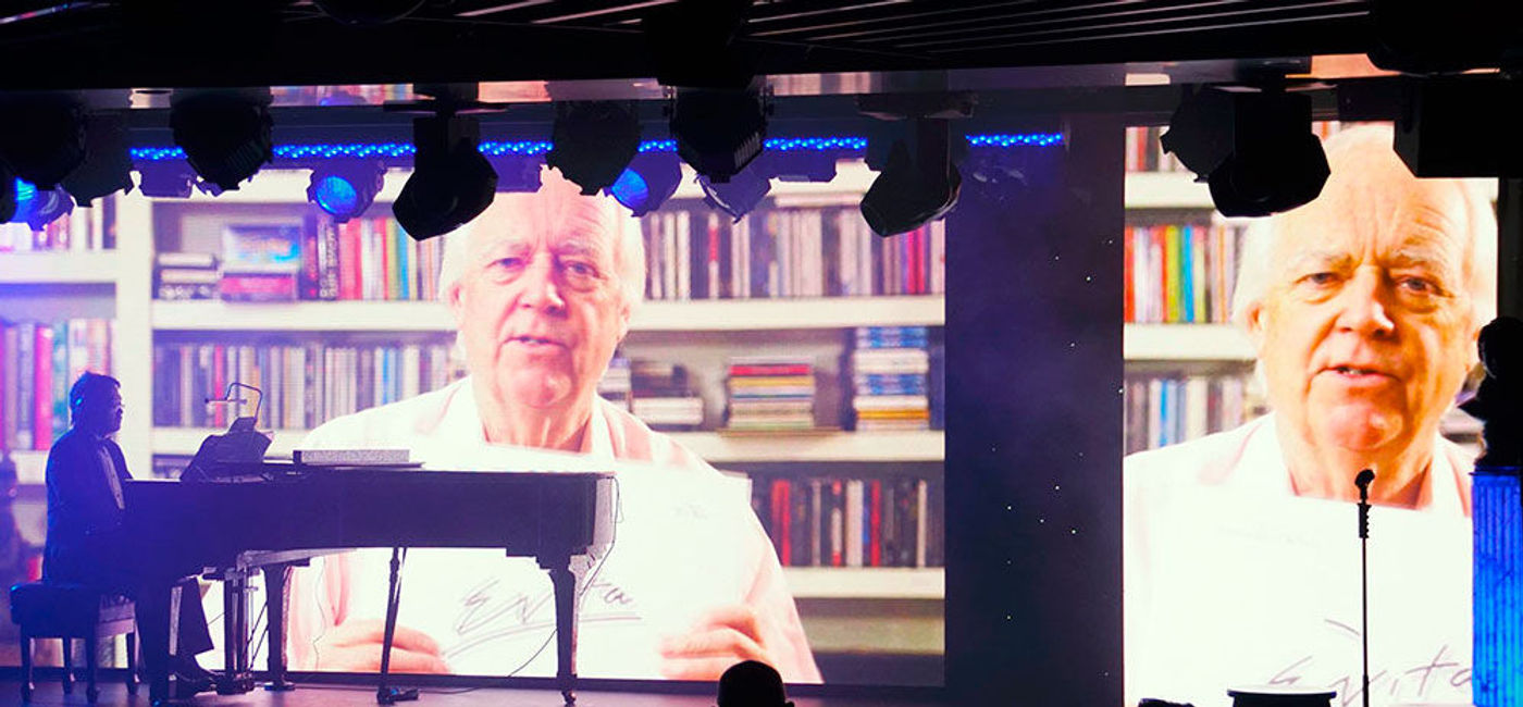 Image: PHOTO: An Evening with Tim Rice production aboard Seabourn Encore. (photo by Jason Leppert)