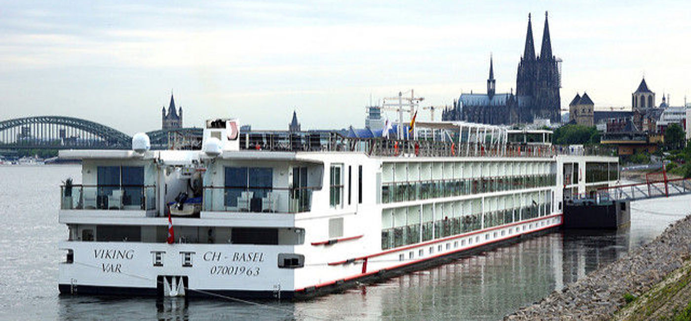 Image: PHOTO: Viking Var on the Rhine in Cologne, Germany. (photo via Flickr/Rolf Heinrich, Köln)