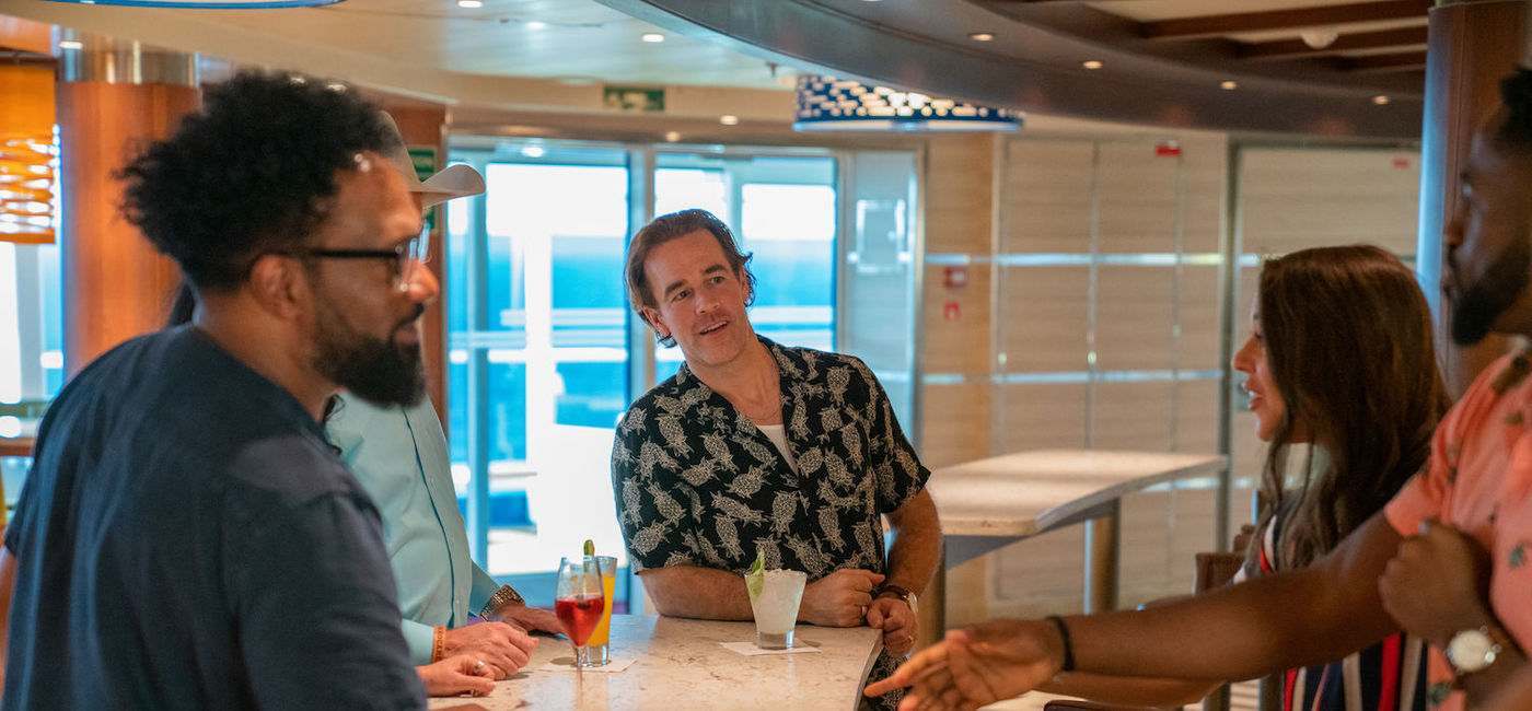 Image: PHOTO: James Van Der Beek hosts "Island Hoppers" series aboard the Carnival Horizon. (Photo Courtesy of Carnival Cruise Line)
