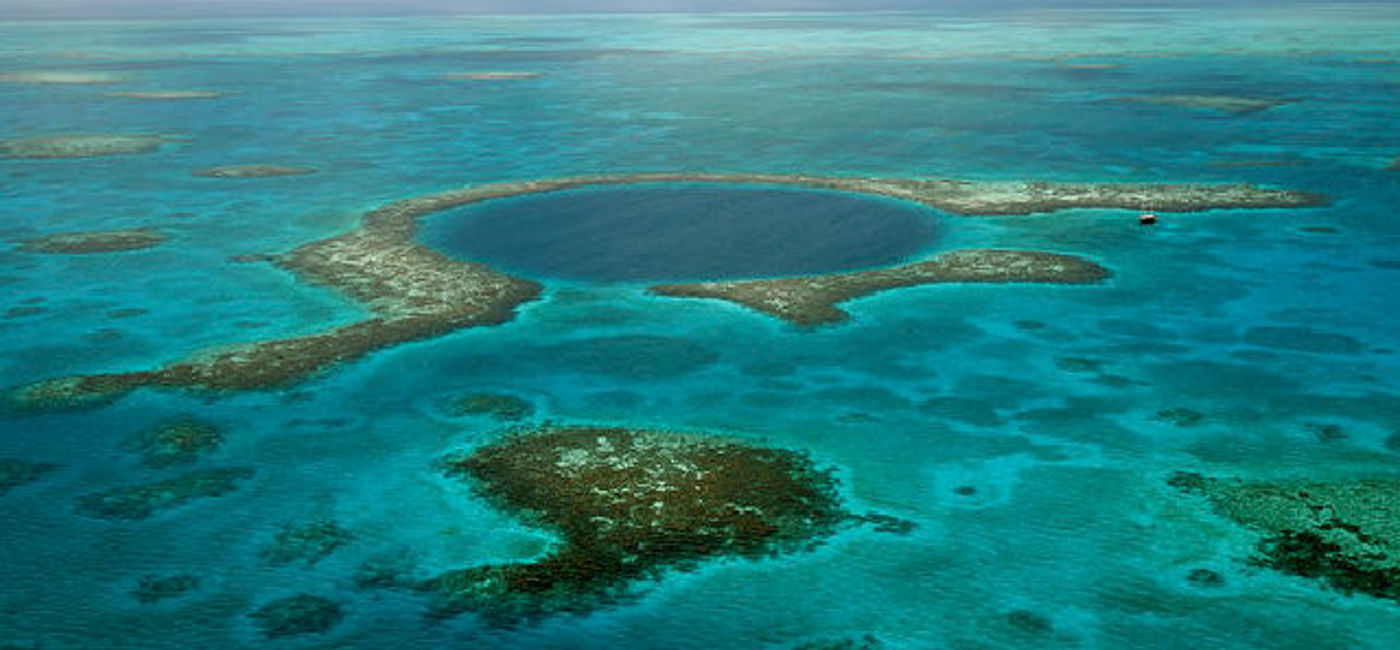 Image: PHOTO: Great Blue Hole, Belize Barrier Reef (photo via Flickr/The Terra Mar Project)