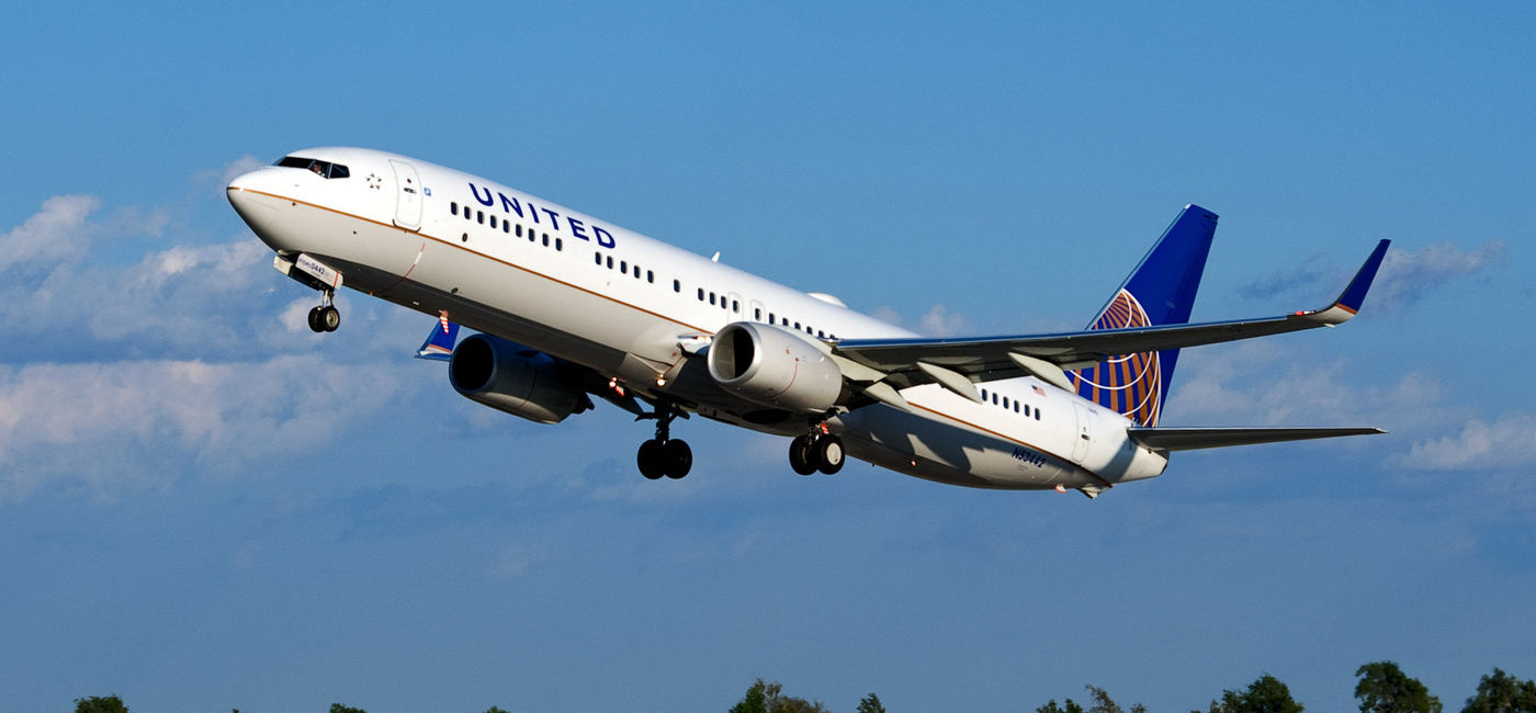 Image: United Airlines plane taking off (photo via United Hub) (United Airlines)