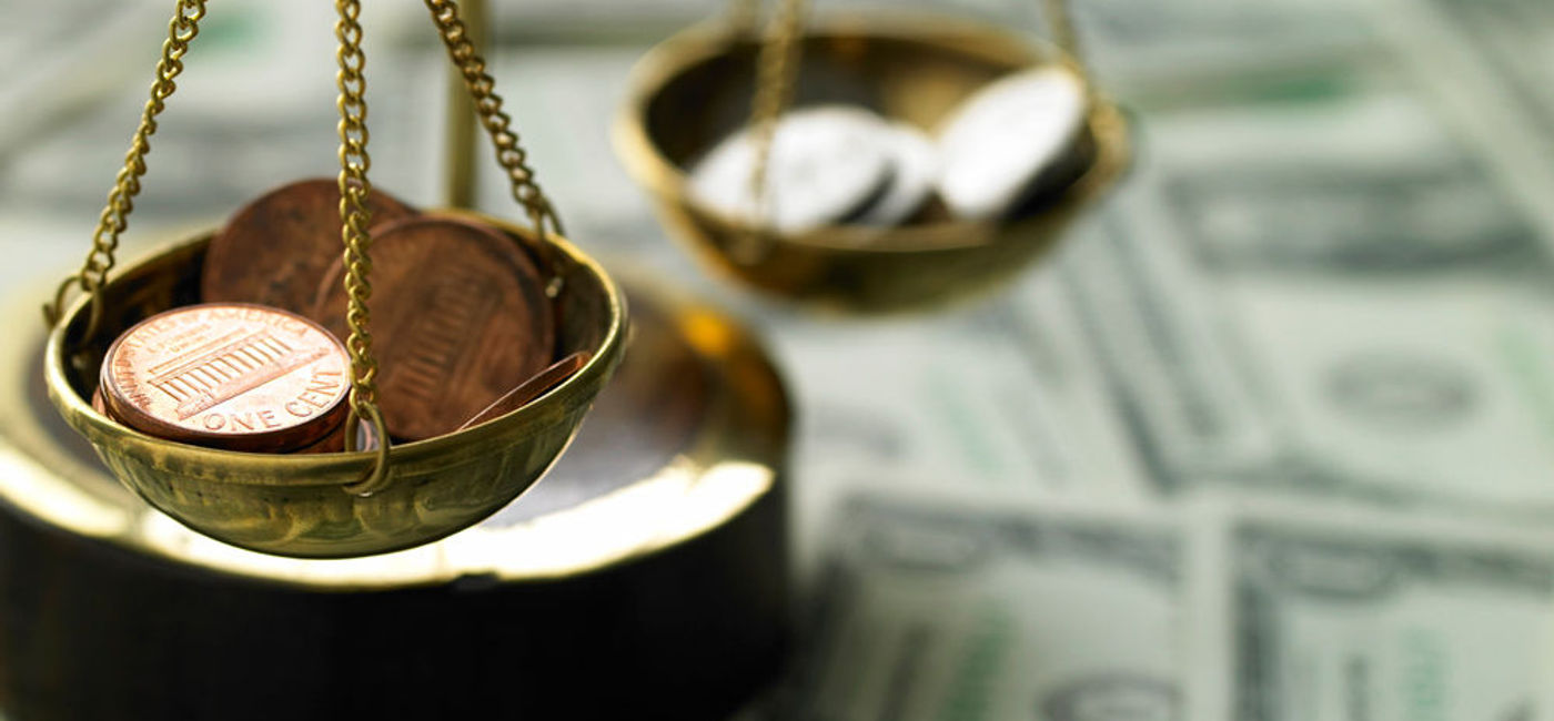 Image: Thinkstock_Scales Money (Thinkstock)