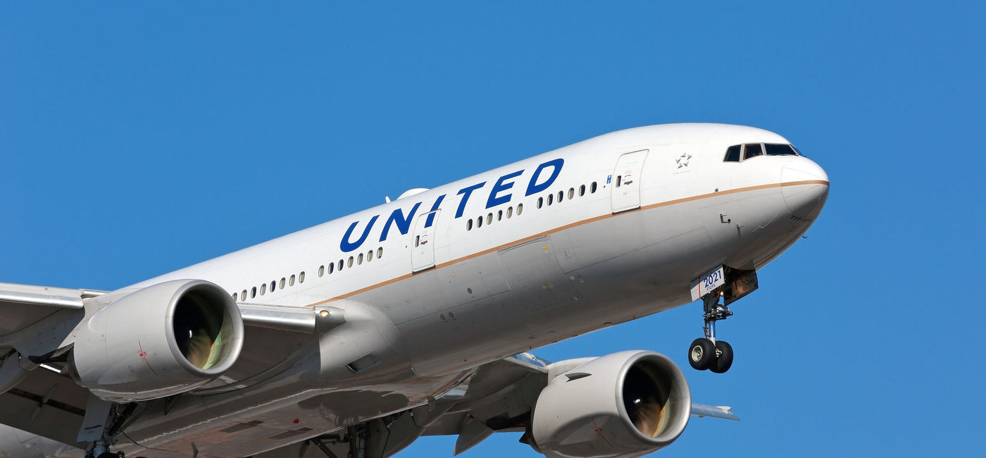 Image: PHOTO: United Airlines flight arriving at airport. (photo via gk-6mt/iStock Editorial/Getty Images Plus)