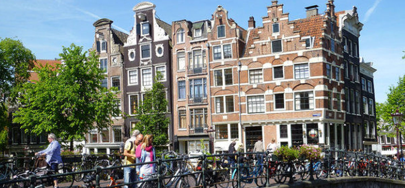 Image: PHOTO: Avoid doing too much in Amsterdam to maximize your enjoyment. (photo by Worldwide Scott)