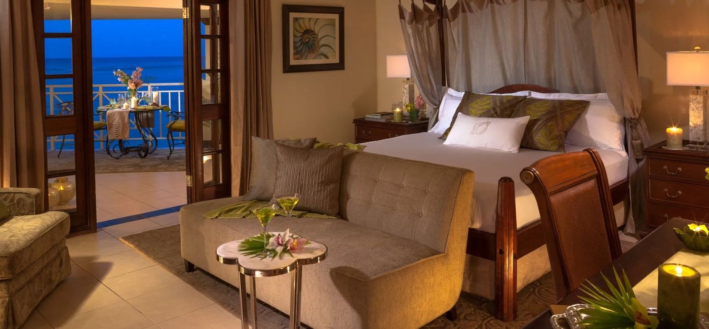 Image: Grand Duchess Oceanfront Verandah Butler Suite (Courtesy of Sandals Resorts)