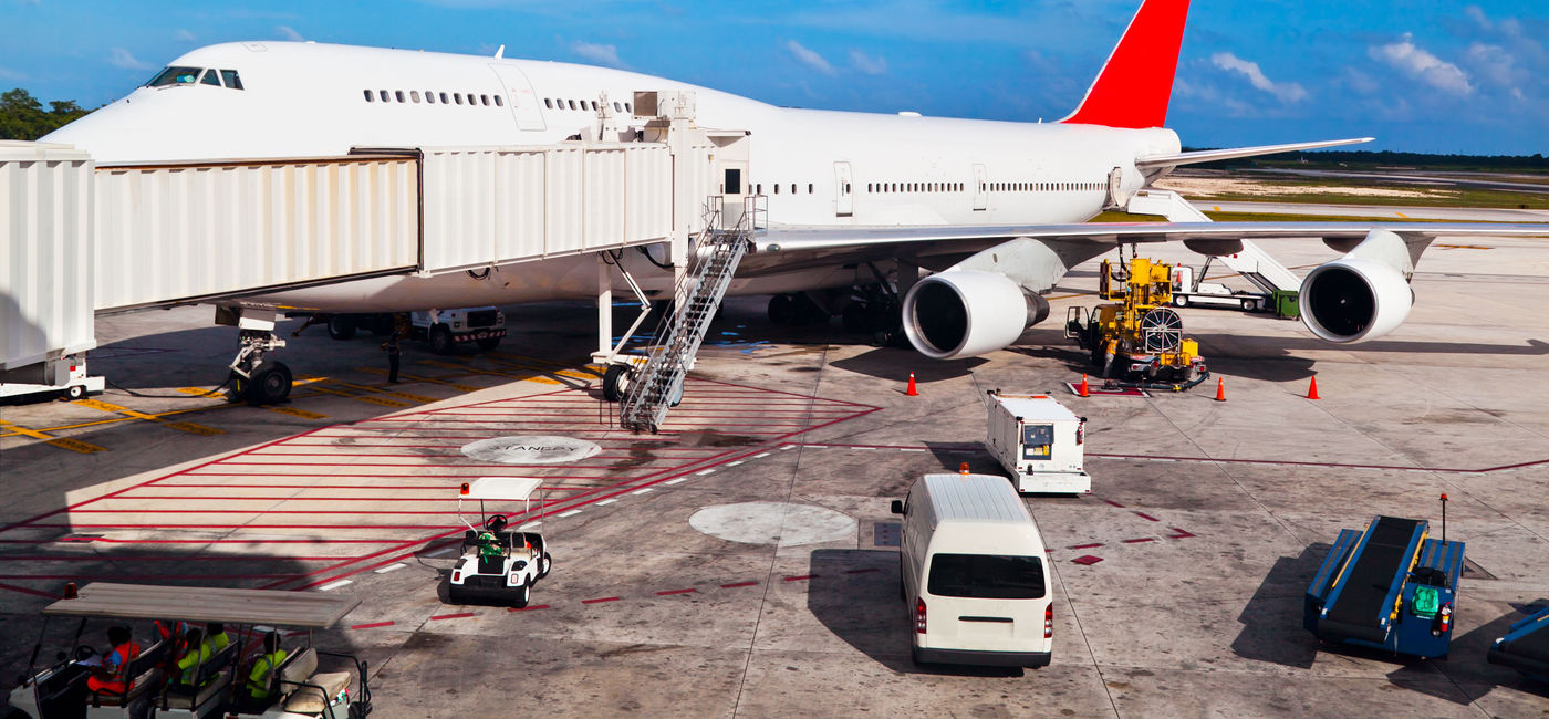 Image: México cuenta con una red aeroportuaria integrada por 76 terminales: 58 internacionales y 18 nacionales. (Photo: via SOMATUSCANI / iStock / Getty Images Plus).