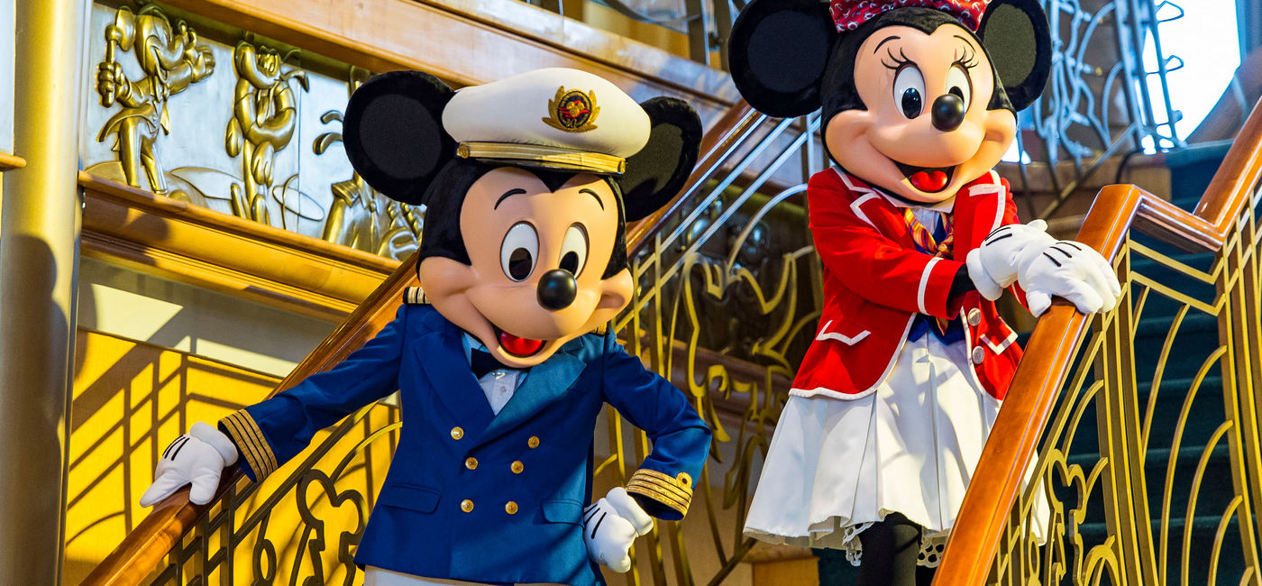 Image: Captain Mickey and First Mate Minnie on the Disney Wonder (Photo via Matt Stroshane / Disney Cruise Line)